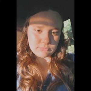 Meet your Posher, Clara